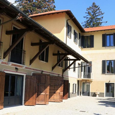 Beach Villa Fiorina Ghiffa Exterior photo