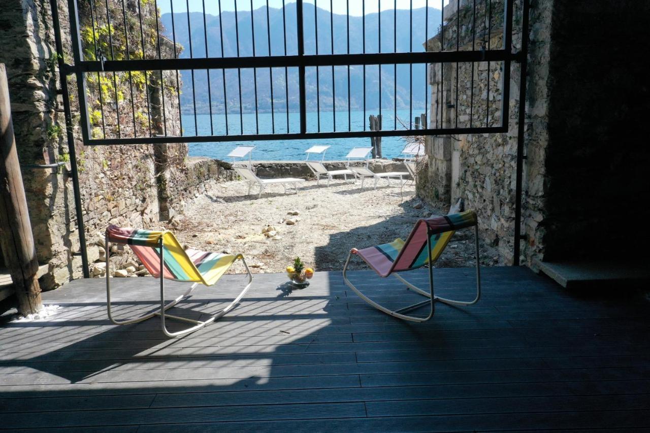 Beach Villa Fiorina Ghiffa Exterior photo